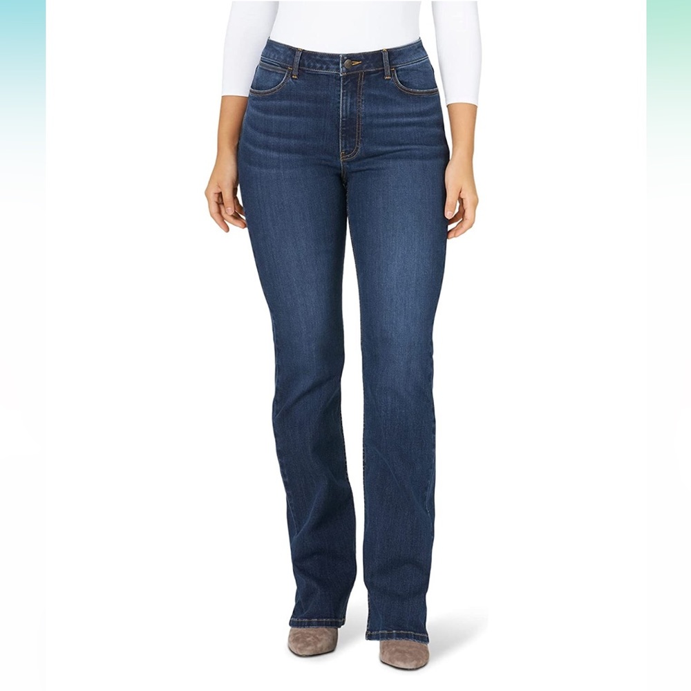 Wrangler Women's High Rise Bold Boot Jean 16 x 32
